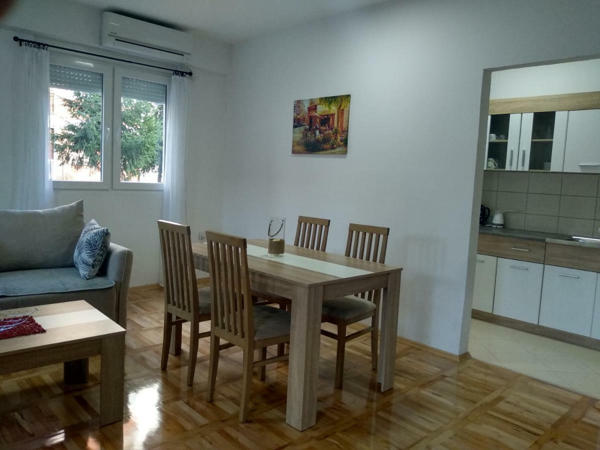 Tea Apartment 库马诺沃 外观 照片